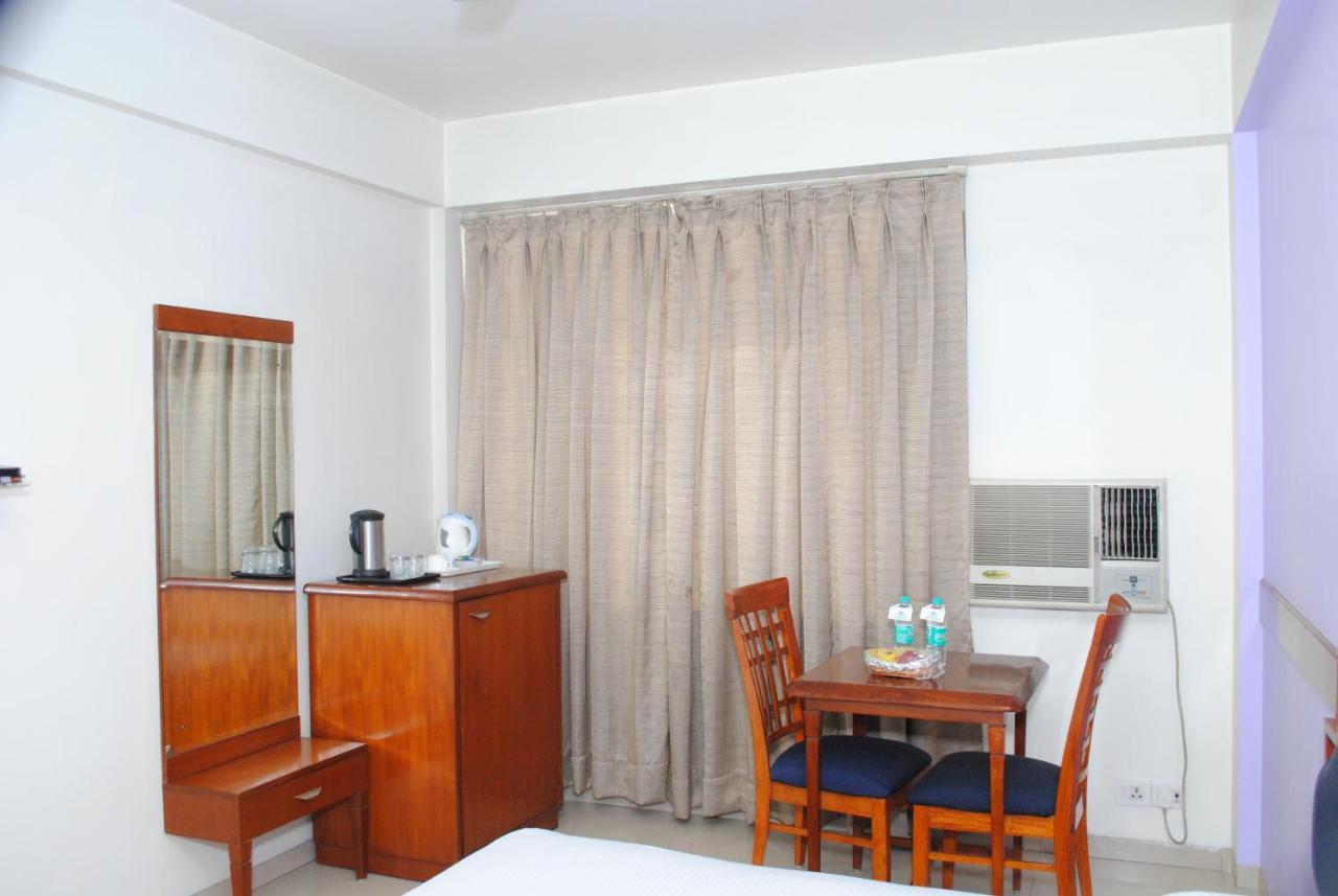 Hotel The Tourist - 1 Min From Railway Station New Delhi