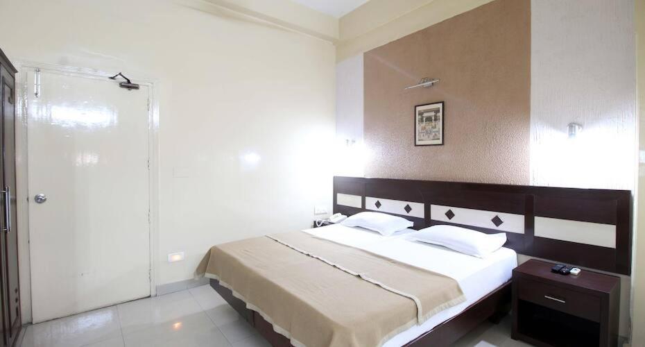 Hotel Tourist Deluxe 3*