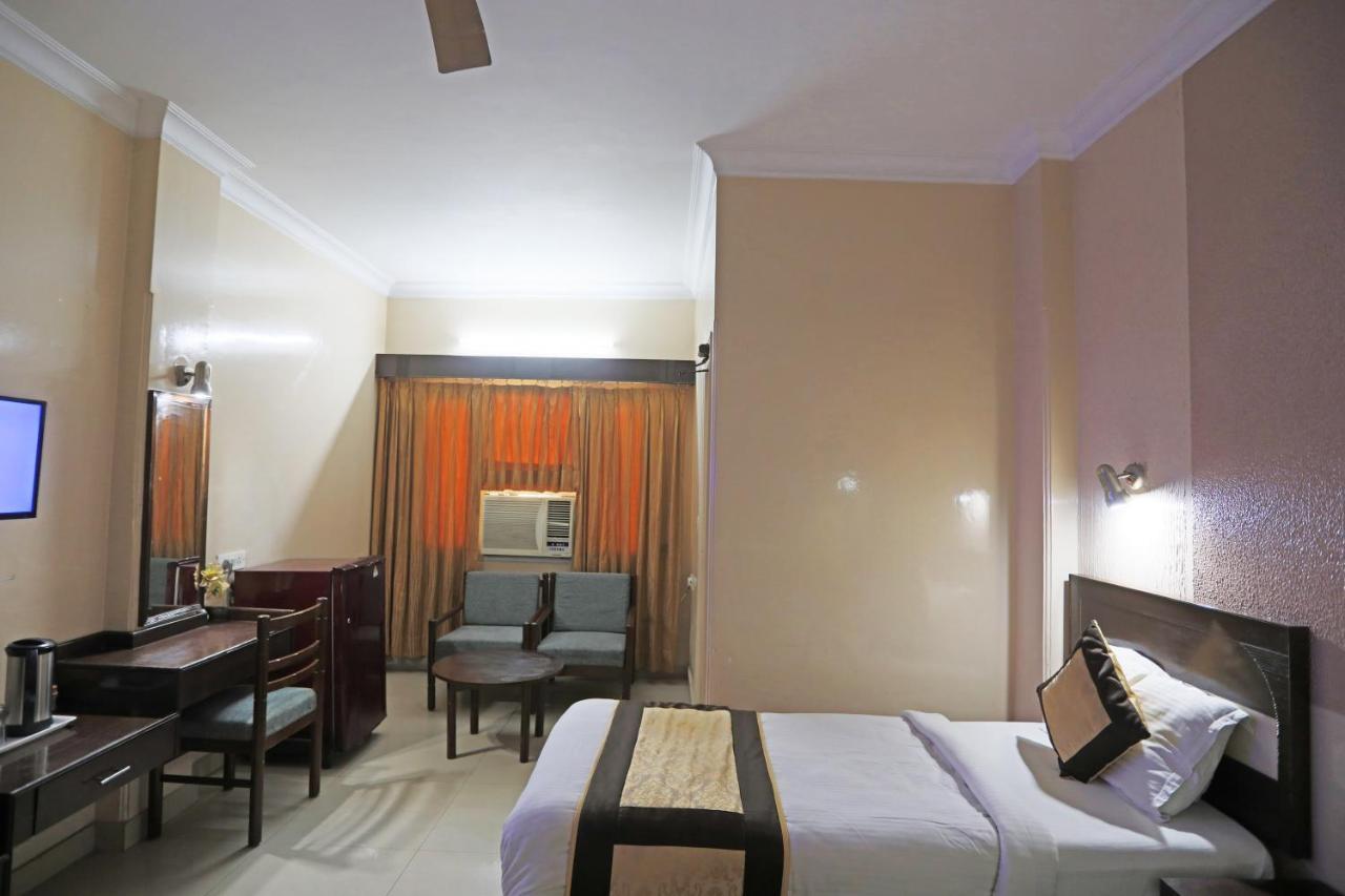 Hotel Tourist Deluxe 3*