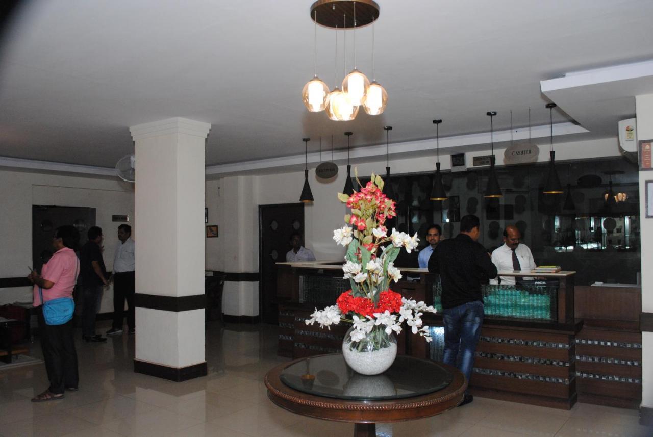 Hotel Tourist Deluxe